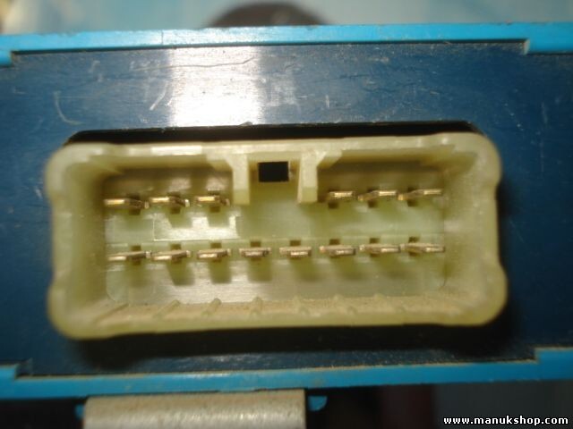 Unidad de control de antena Mitsubishi Pajero MB921337 165000-2060