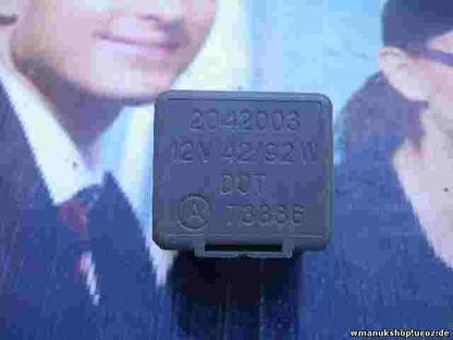 Relé Alfa Romeo Fiat Lancia 73386 12v 42/92W DOT 2042003 2 042 003