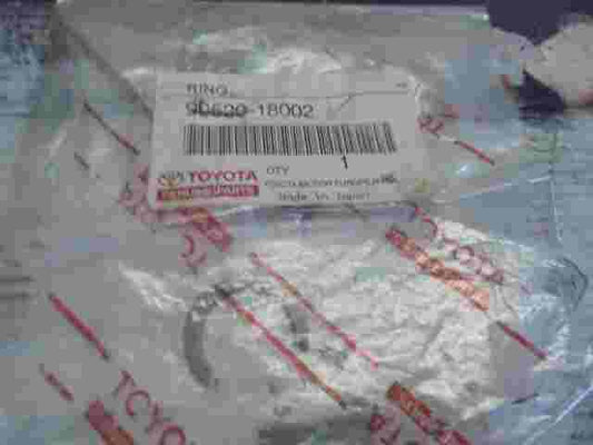 Hole Snap Ring  Toyota Corolla Echo Matrix Yaris 9052018002 90520-18002