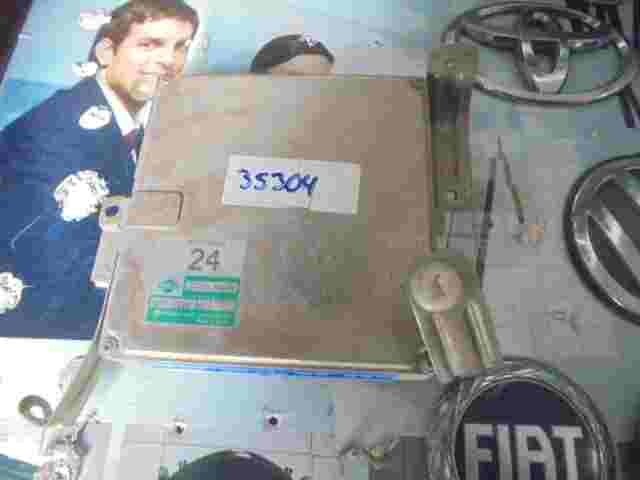 Centralita Nissan Primera 2371060J00 23710 60J00 HITACHI MECSA110 MECS-A110