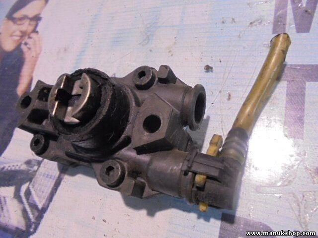 Bomba alimentación combustible Mercedes-Benz Sprinter 0440020027 244511008 4028