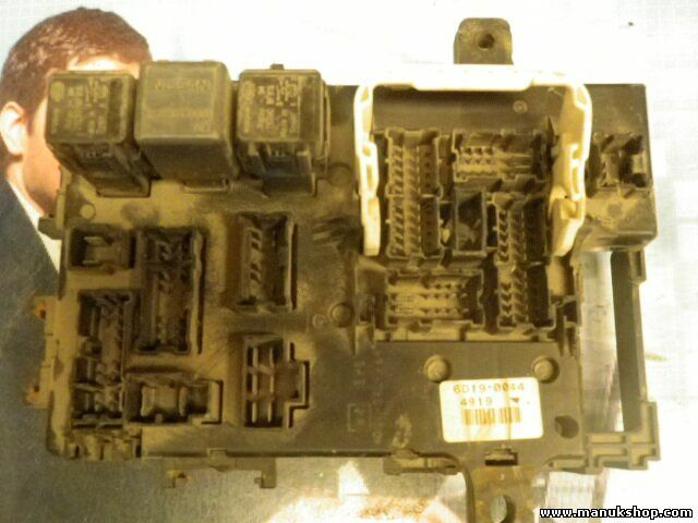 Scatola fusibili Nissan Terrano Ford Maverick 243509F500 24350-9F500 6D19