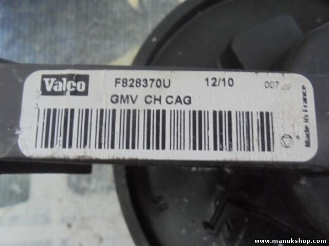 Ventilador de Calefacción  Peugeot 205 VALEO F828370U C19828323H 53666532M