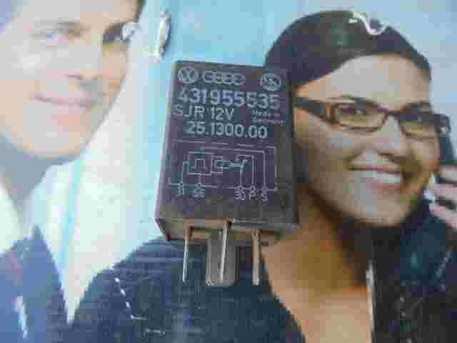 Relé VW Volkswagen Audi 431955535 SJR 12V 25130000 25.1300.00