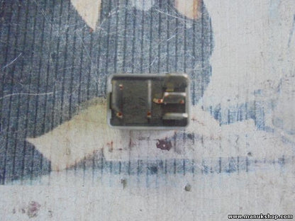 Relé Mercedes-Benz Sprinter A0045452905 677.10/