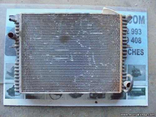 Radiador de agua Land Rover TD5 102 KW PCC001070, PDK000080 PCC107270, PCC000640