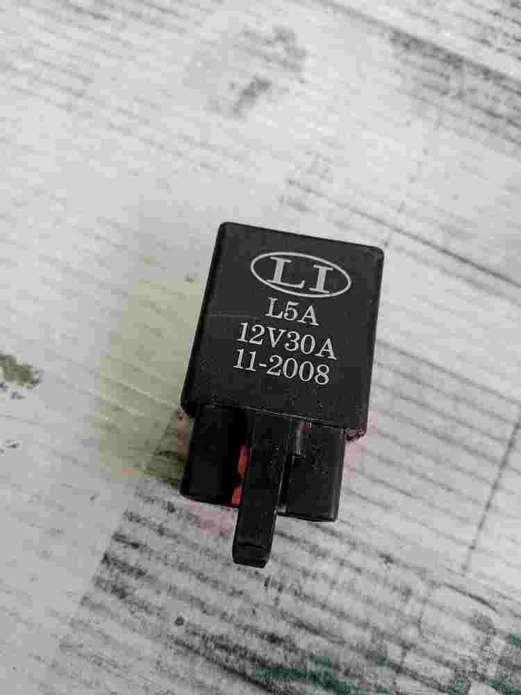 Relé encendido Aprilia SL 750 NA 850 Mana GT LI L5A12V30A 11-2008 LI L5A 12V30A