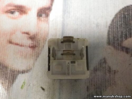 Relé Iveco Renault Trafic 10/20A 24V HELLA 4RD00352007 4RD003520-07