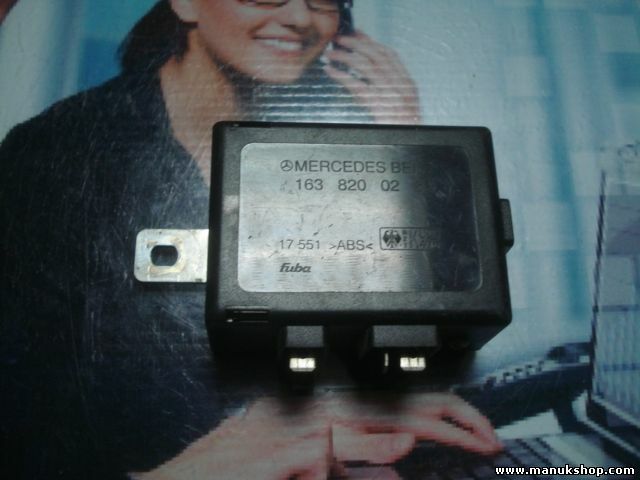 Amplificatore antenna Mercedes Benz W163 270 CDI ML 1638200289 163 820 02 89