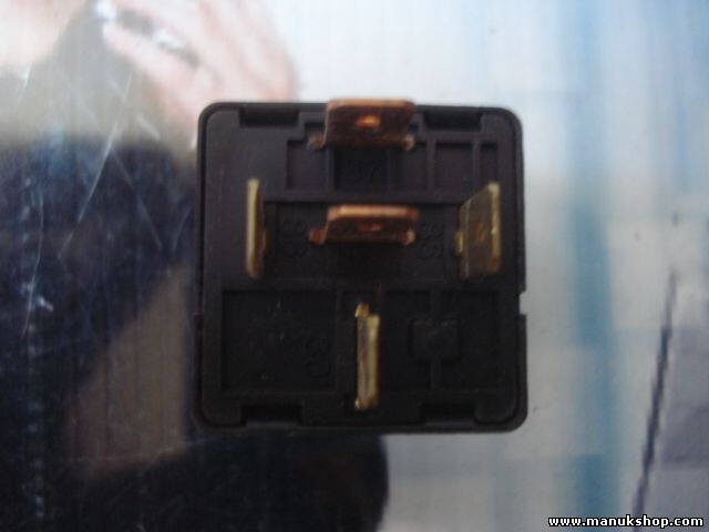 Relé de la bomba de combustible Ssangyong Rexton 12V 20/30A 8441006100