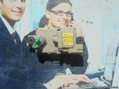 Cerradura cierre centralizado Puerta delantera derecha Opel 8944500103