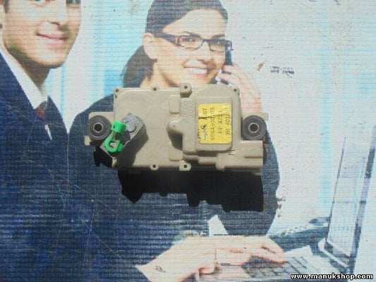 Cerradura cierre centralizado Puerta delantera derecha Opel 8944500103