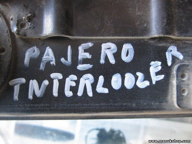 Radiador de intercooler Mitsubishi Pajero I 1271000290 127100-0290 127100 0290