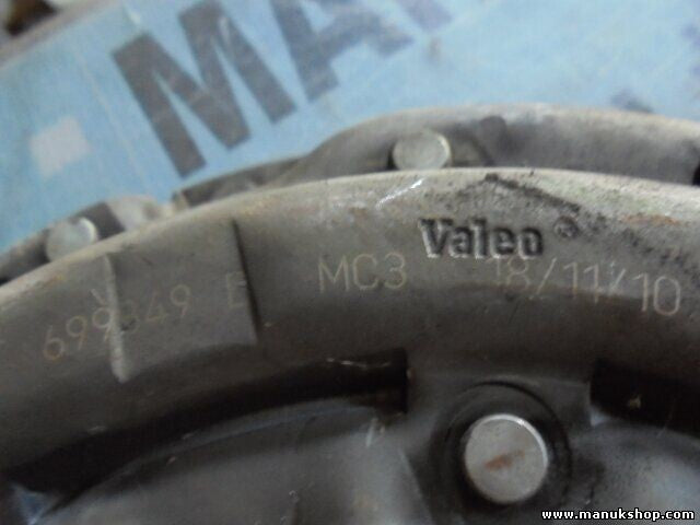 Plato de presión del embrague Disco de embrague Nissan 699849B 300010F026