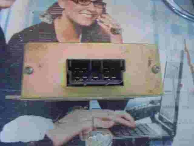 Centralita Renault Midliner 24/12V-2-5A 2412V25A Actia