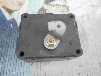 Calefacción actuador Mitsubishi Pajero DENSO 0637002982 063700-2982 12V 8L