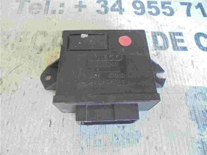 Relé  Iveco 98418780 ITALAMEC 678.10 24V PA6GF30