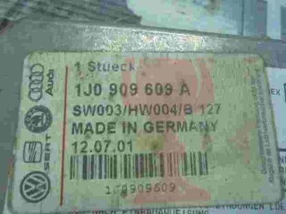 Sensore di impatto airbag VW Golf IV 4 Bora Seat Cordoba 1J0909609A 5WK42800