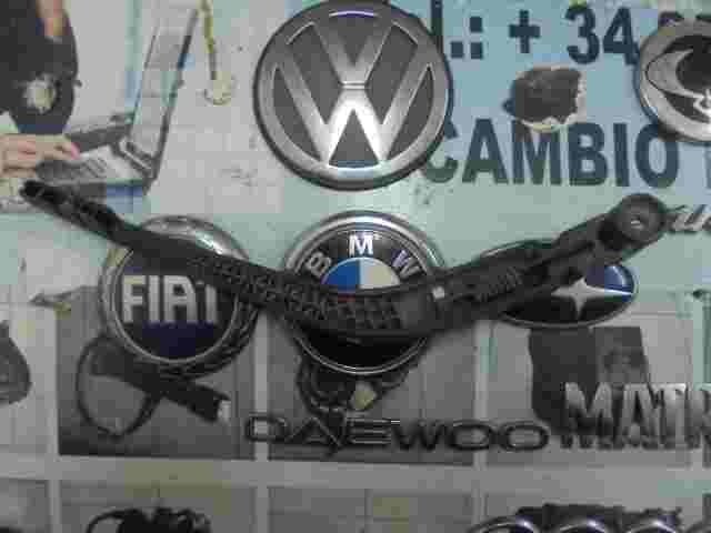 Brazo del limpiaparabrisas trasero Toyota Corolla E11 Mitsubishi 39873