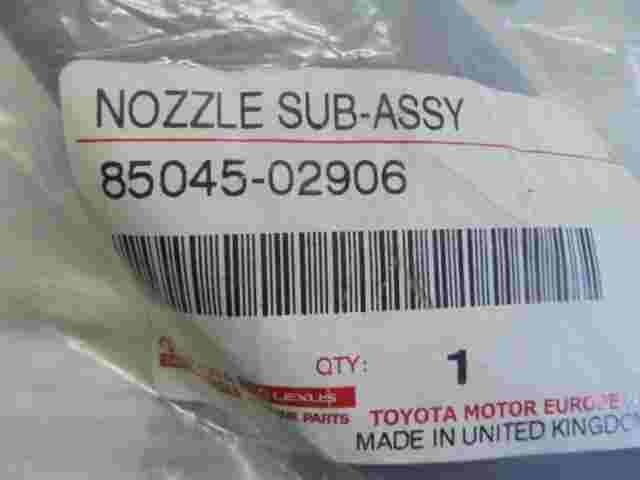 Nozzle Sub-Assy Lamp Washer Headlight LH  Toyota AurisE15 8504502906 85045-02906