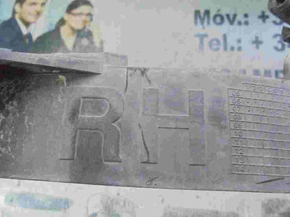 Titular de parachoques trasero derecho Porsche Cayenne Año 2008 7L5807394D