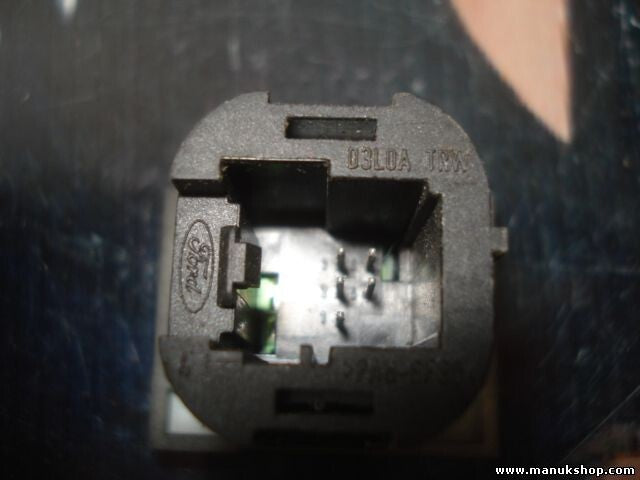 Interruptor Luneta Trasera Desempañador Ford Focus 3M5T 18C621 AD 3M5T18C621AD