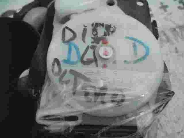 Cinturón de seguridad delantero derecho Mitsubishi Pajero Montero TK-AB2-EN233