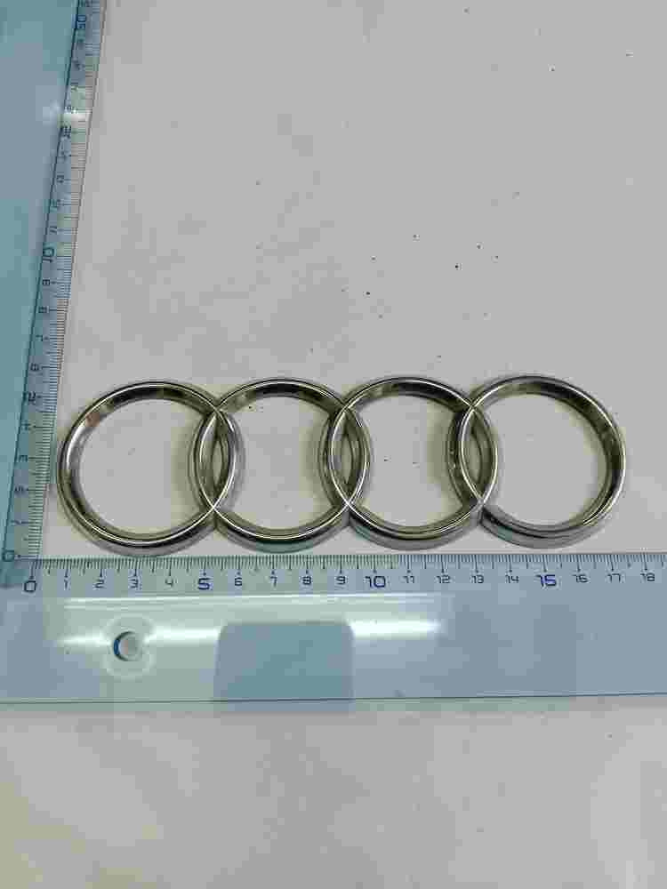 Emblema Audi A6 C6 17, cm