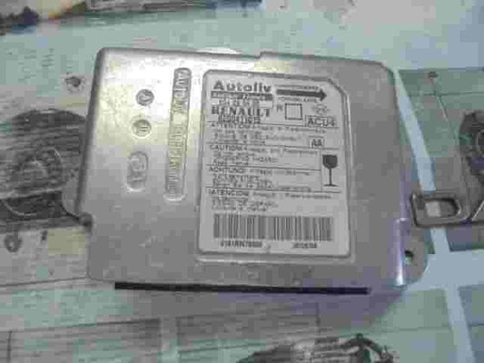 Sensor de impacto de airbag  Renault Grand Scenic II (AA) 8200411015 604290400