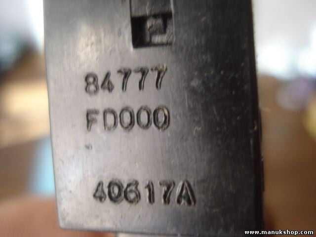 Niebla interruptor Kia Rio 84777FD000 84777-FD000 40617A 864W0171