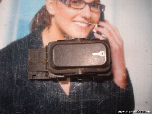 Interruptor del cierre centralizado Saab 9-5 4617593 W041K