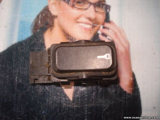 Interruptor del cierre centralizado Saab 9-5 4617593 W041K