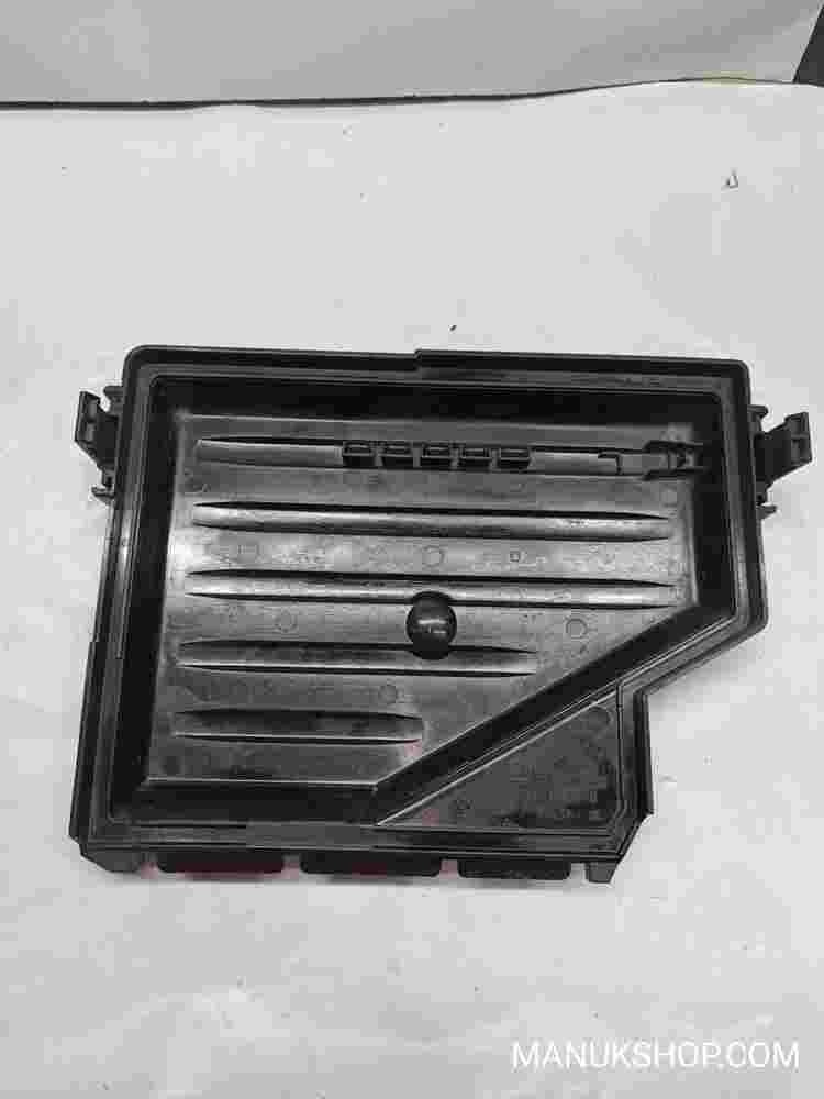 Tapa de la caja de fusibles Opel Corsa C Tigra B DELPHI 13140089 13 140 089