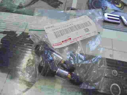 Valve Sub-Assy Tire Pressure Balancer / Toyota Lexus GS 350 GS 460 9094205041