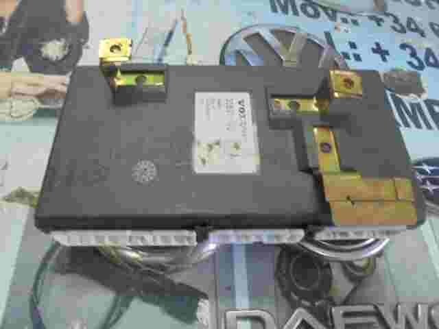 Central Módulo electrónico Volvo S40 05W07 30896697 SW30896751 3817900210