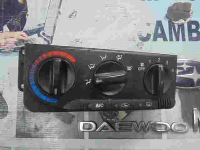 Control de la calefacción  Daewoo Nubira