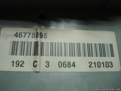 Caja de fusibles Fiat Stilo 46797610 NPL 192.01 F 46778898