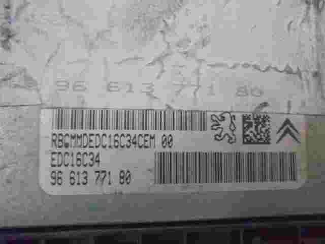 Centralita Citroen C4 Peugeot 307 9661377180 96 613 771 80 BOSCH 0281011629