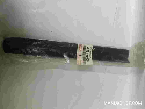 Seal Headlamp Cover RH  Toyota Land Cruiser Lexus LX 450 5318360050 53183-60050
