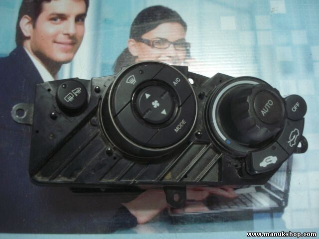 Climatizador Calefacción Honda Civic R (2007–2010) 79600SMGG4 SANWA2330