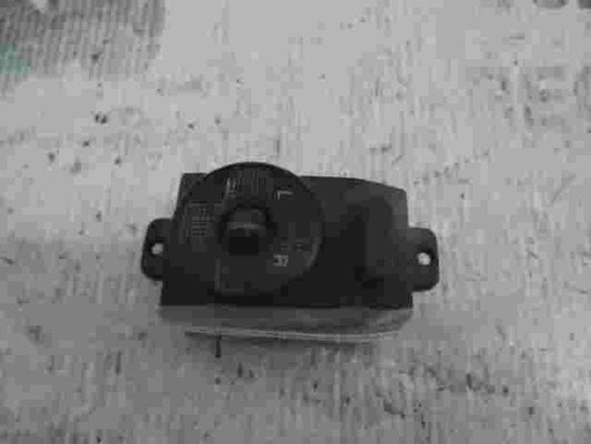 MANDO RETROVISOR Kia Carnival 621W04410