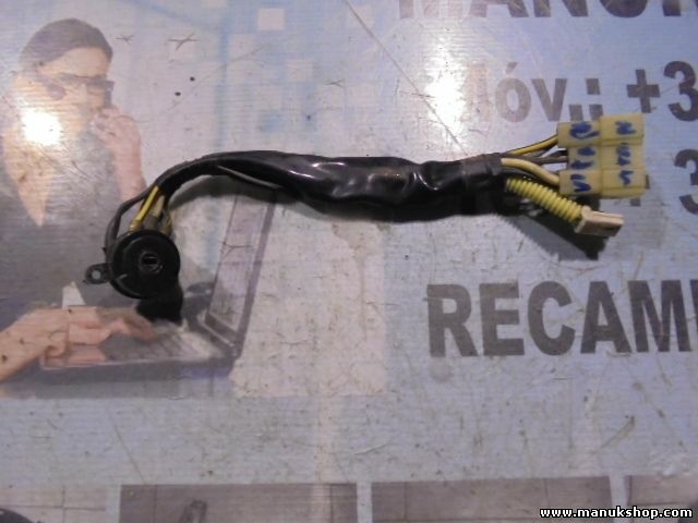 Interruttore di avviamento Suzuki Grand Vitara 2006 3711158J00