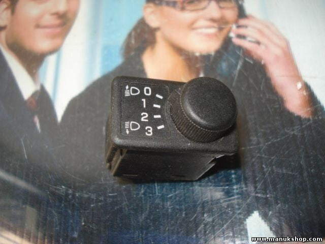 Interruptor de nivelación de faros Nissan Almera 37089A D30203 37089AD30203