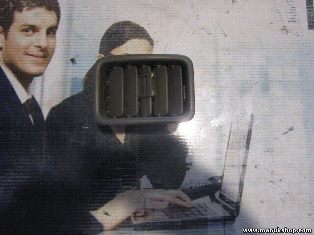 Rejilla Aireadora Suzuki Vitara 7362277E0 73622-77E0 7362477E0 73624-77E0