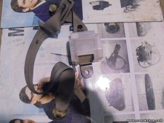 Cinturón de seguridad delantero derecho Mitsubishi Pajero 2,5 TDI 81R542 N1267