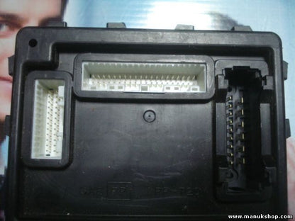 Caja de fusibles Suzuki Grand Vitara 36770-65J50 3677065J50 LOT7X10 B64J2