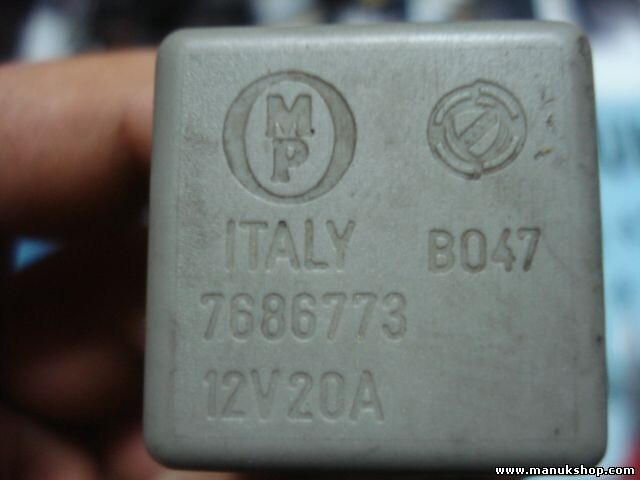 Relè Alfa Romeo Fiat 7686773 A727 510 20A BO477686773 BO47 7686773