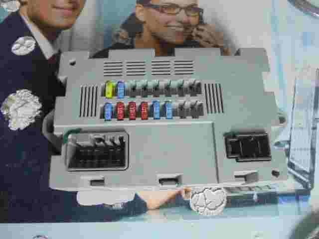 Scatola fusibili Jaguar Land Rover Range Rover CPLA14Q073A 73707520 1505121303