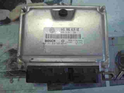 Centralita VW Volkswagen Polo 9N 1.4 EDC15P 1210 045906019AB BOSCH 0281010503