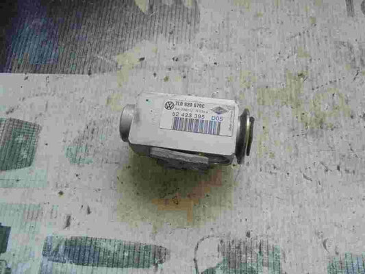 La válvula de expansión Porsche Cayenne 7L0820679C 52423395 D05 52 423 395 D05